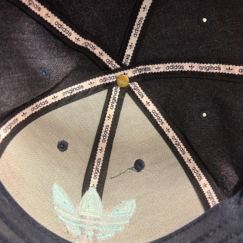 Adidas Cap - Picture 3 of 4